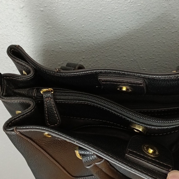 NWT Liz Claiborne Black Bag - Picture 9 of 16